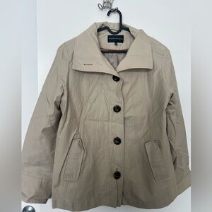 Portrait women’s coat